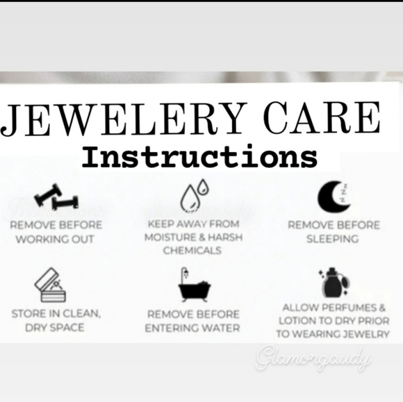 18kHeart Earrings🐍 - Picture 2 of 4